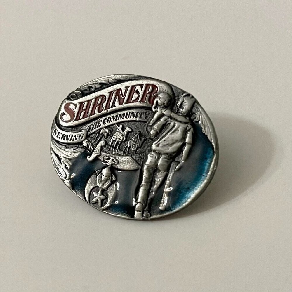 Vintage 1992 Siskiyou Shriner Serving the Community Pin
